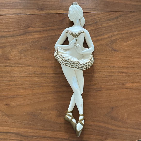 Mid Century Artistic Royal Krafts by Grover 1961 Ballerina Couple Wall Hanging - Picture 6 of 12